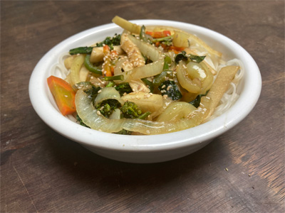 broccoli-and-kohlrabi-stir-fry